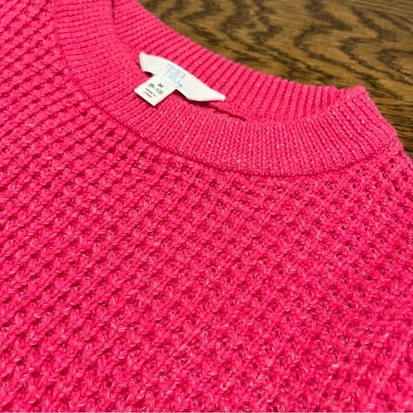 Time and Tru Pink Crew Neck Sweater - Picture 2 of 5